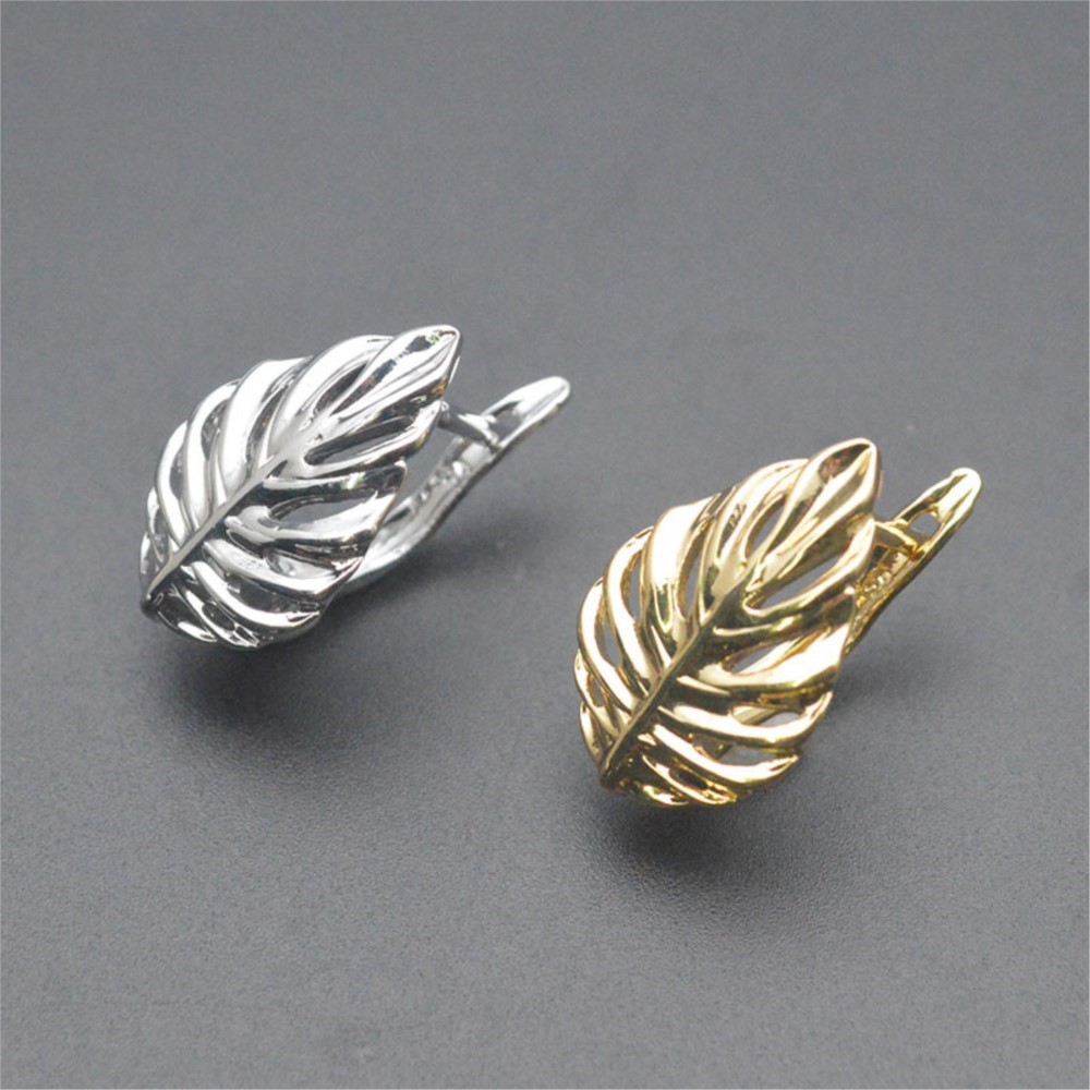 Body Jewelry Diy - 1/2個 18K金メッキ真鍮製 葉っぱ型中空ファッションイヤリングバックル DIY用 高品質イヤリングフック留め具 ジュエリー製作