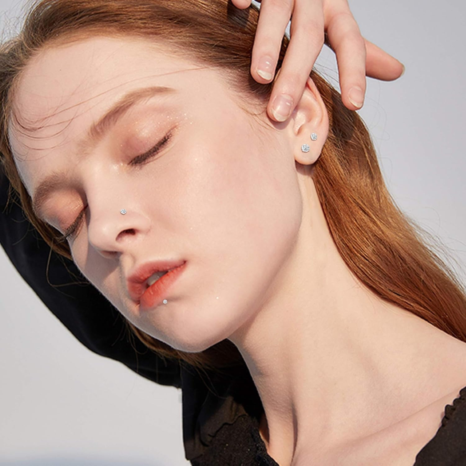 取り外し可能なステンレス鋼のへこみのイヤリング,キュービック - Helix Cartilage Ring のレビューと価格