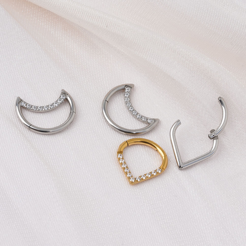 F136 チタンヒンジ付きティアドロップセグメントリングセプ - Helix Cartilage Ring のレビューと価格